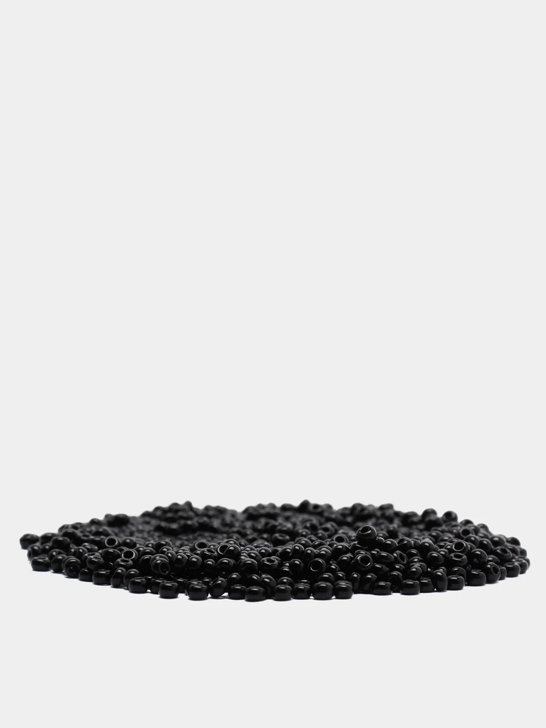 Фиолетовый чешский бисер Preciosa 10/0, Natural opaque (10, 50 грамм)