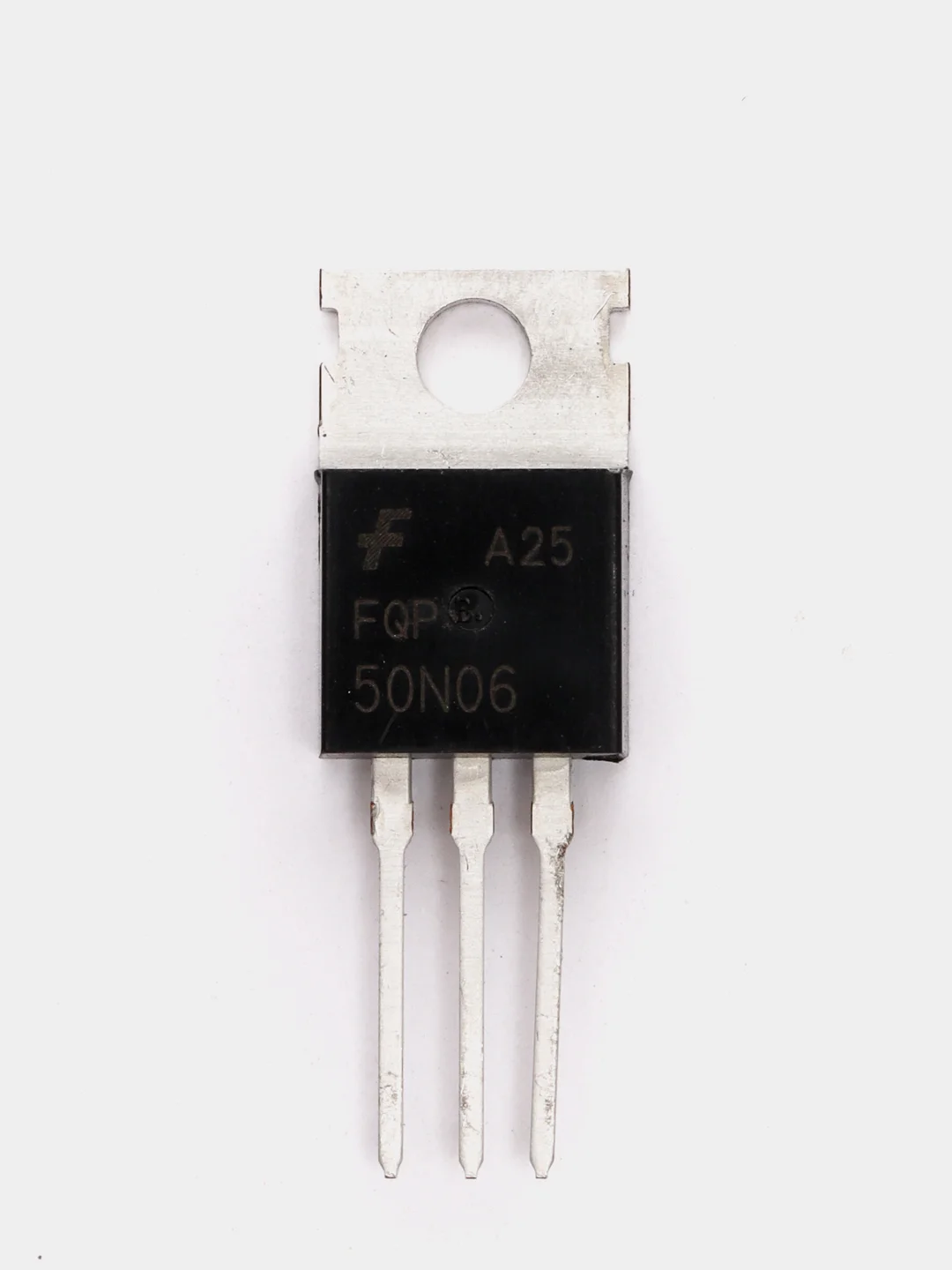 3 штуки Транзистор FQP50N06 (N-канал 60V 52.4A) TO-220