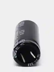 2200мкф 63в Конденсатор электролитический 2200UF 63V 105C 18х35