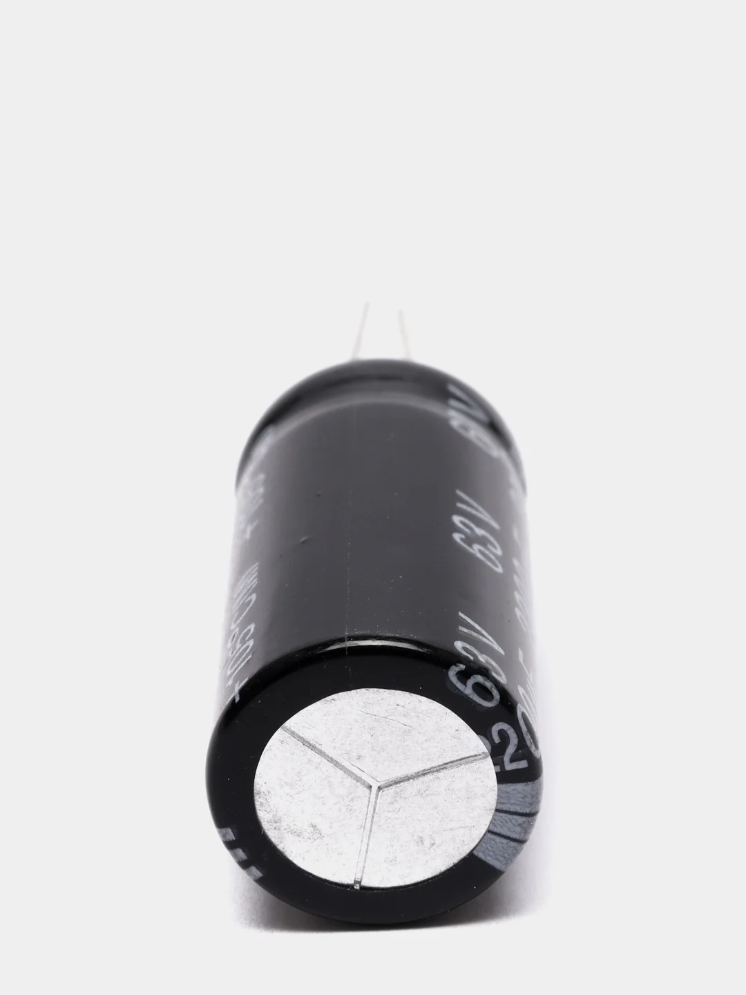 2200мкФ 63в Конденсатор электролитический 2200UF 63V 105C 18х35