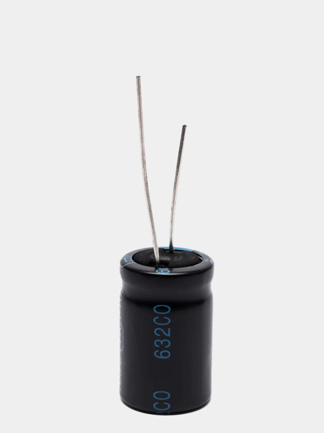 680мкФ 63в Конденсатор электролитический 680UF 63V 105C 16х25 TK JAMICON