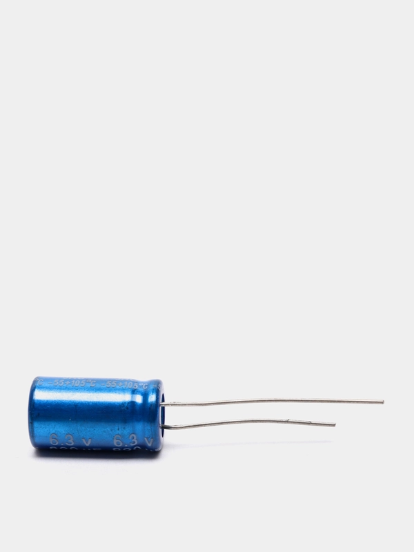 4 штуки 820мкФ 6.3в Конденсатор LOW ESR 820UF 6.3V 105C 8х14мм JB