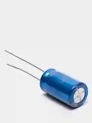 4 штуки 820мкФ 6.3в Конденсатор LOW ESR 820UF 6.3V 105C 8х14мм JB