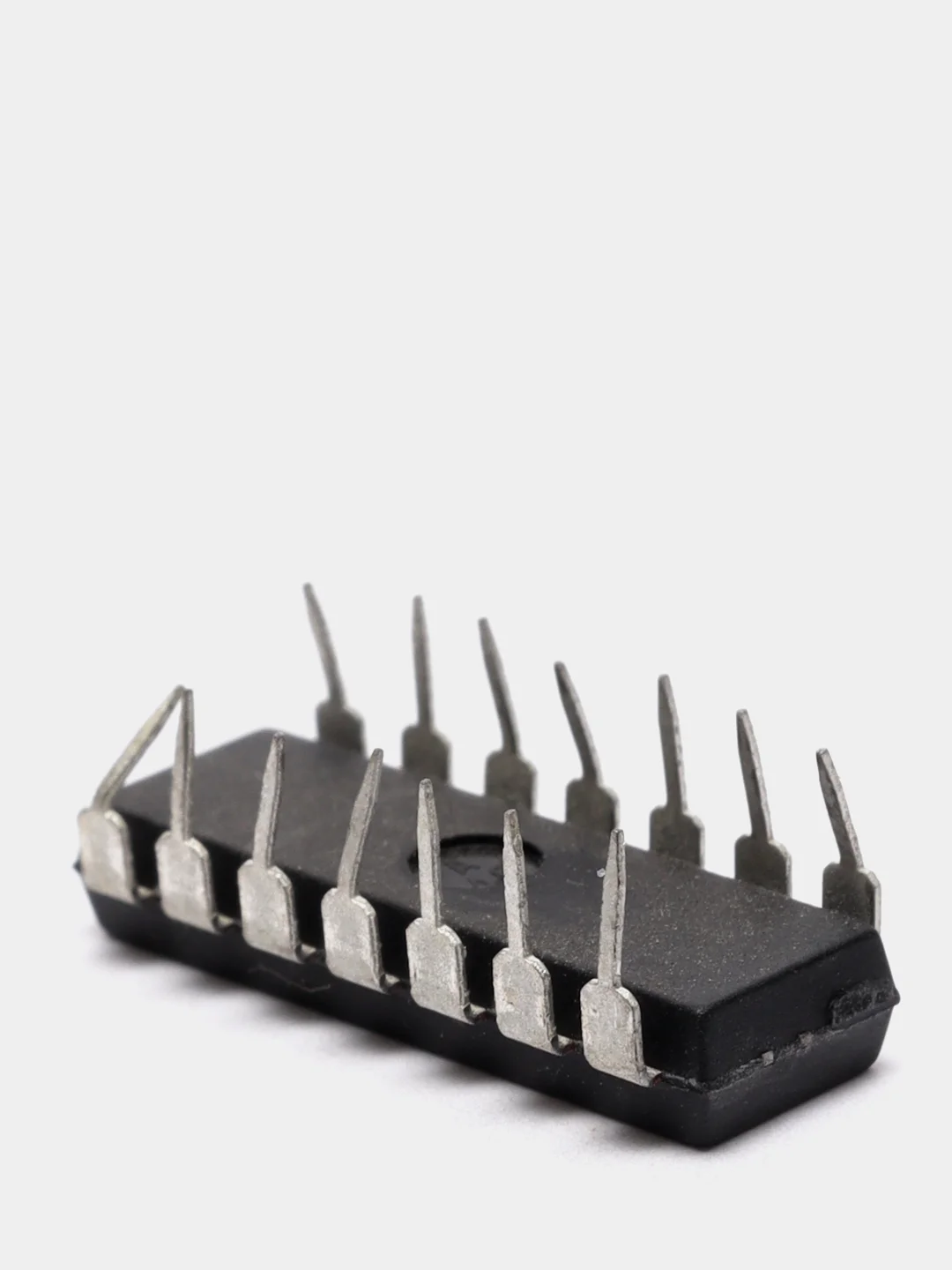 10 штук Микросхема LM324N DIP-14