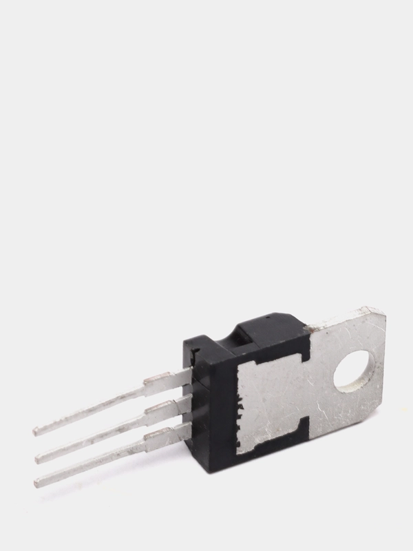 Транзистор ST13007A (=MJE13007A) (NPN 400V 8A 80W) TO-220AB