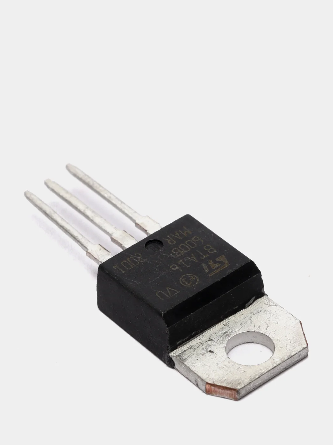 10 штук Симистор BTA16-600B 16А 600В TO-220AB
