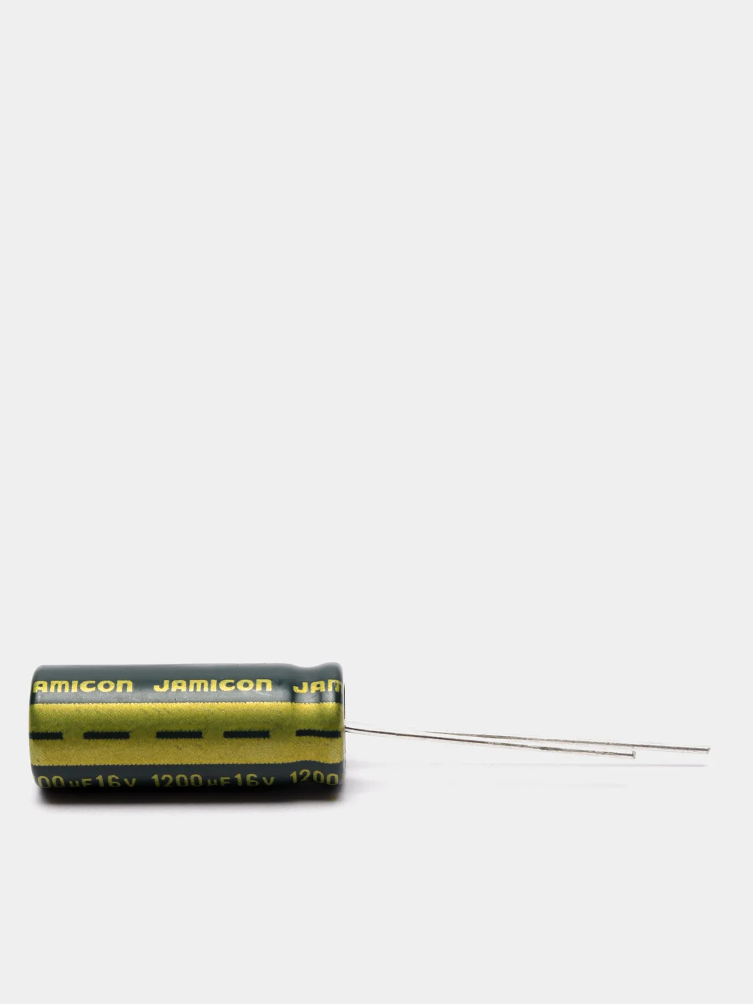 1200мкФ 16в Конденсатор LOW ESR 1200UF 16V 105C 8х20 WL JAMICON