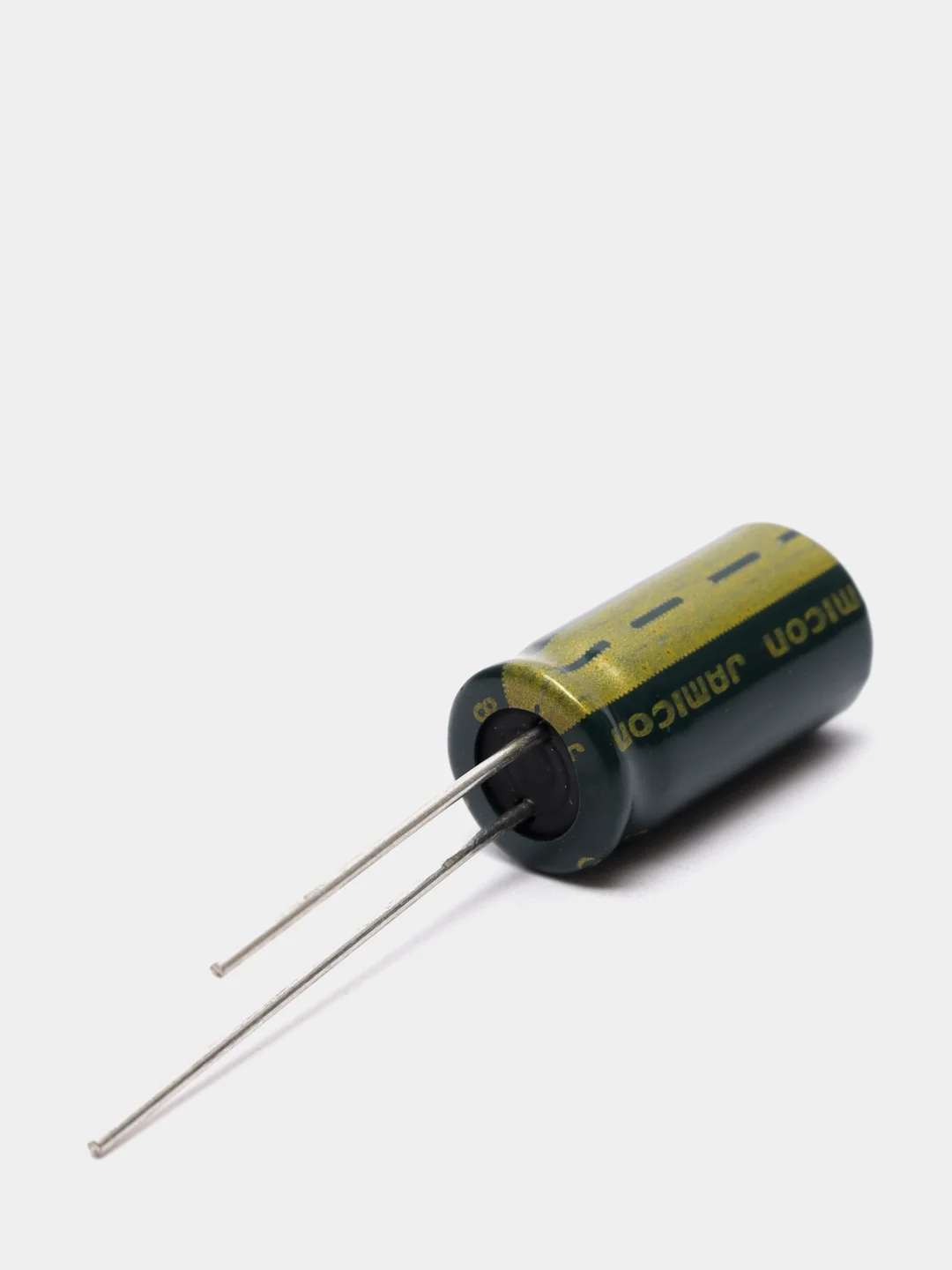 820мкФ 10в Конденсатор LOW ESR 820UF 10V 105C 8х14 WL JAMICON