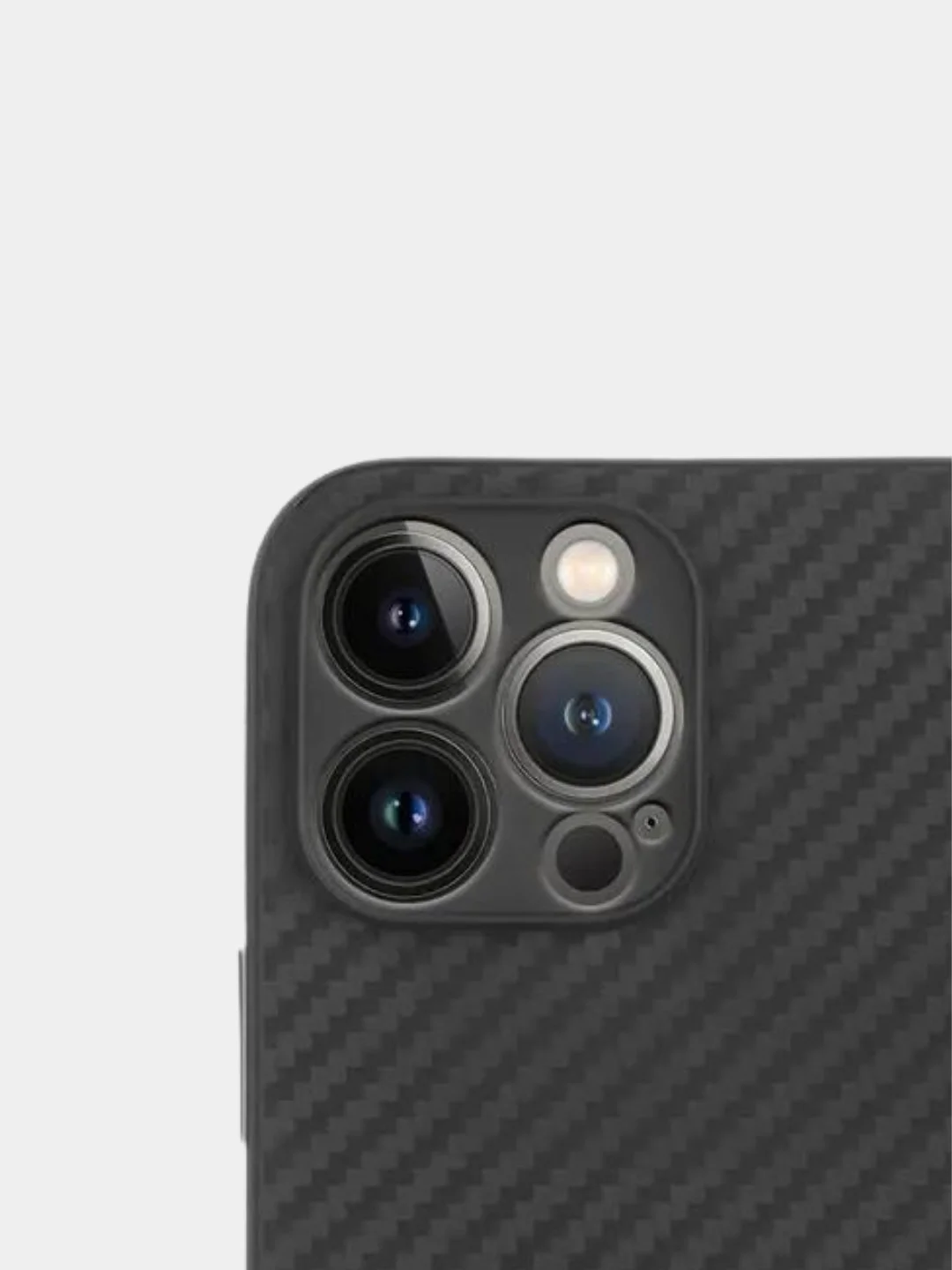 Чехол для iPhone 13 / 13PRO / 13PROMAX с защитой камеры, карбон , черный