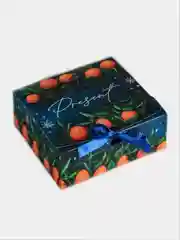 Оранжевый коробка подарочная новогодняя с ленточкой. 20*18*5 см