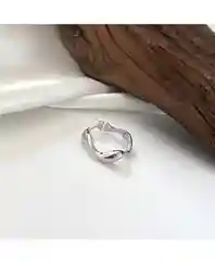 Серебряный регулируемое кольцо с волновым узором