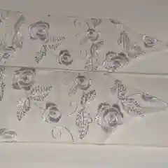 Конфетный перчатки невесты