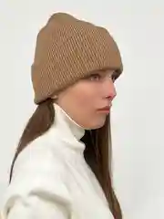 Бежевый шапка женская зимняя, простая вязка