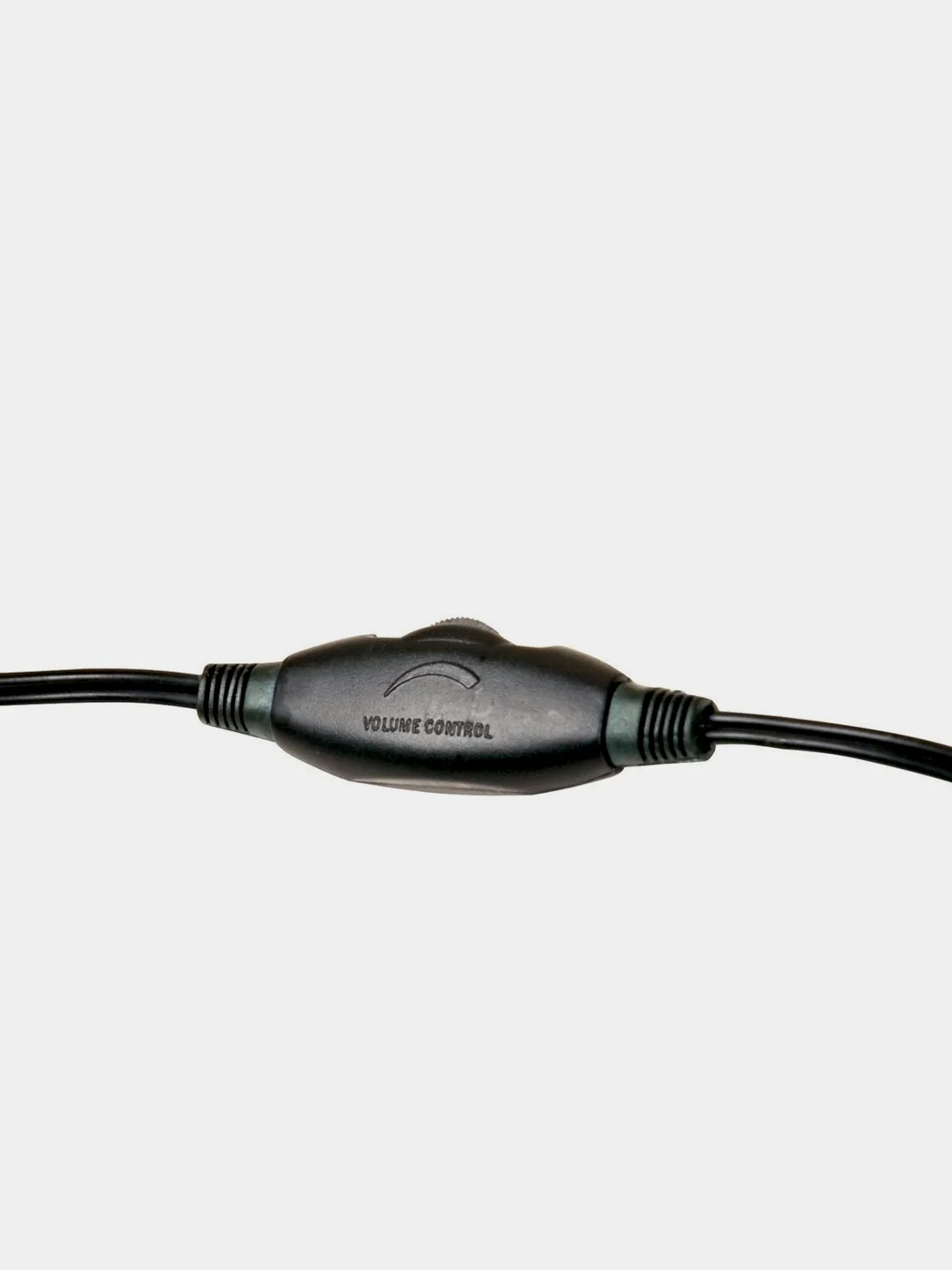Игровые наушники с микрофоном Defender Gryphon 750, черный