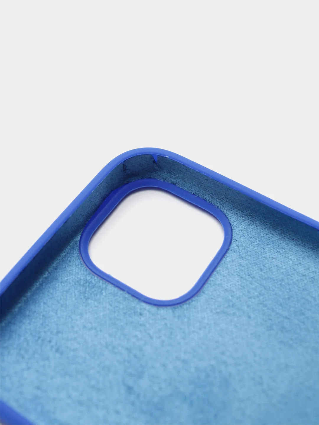 Индиго чехол Silicone Case для iPhone 13 с закрытым низом