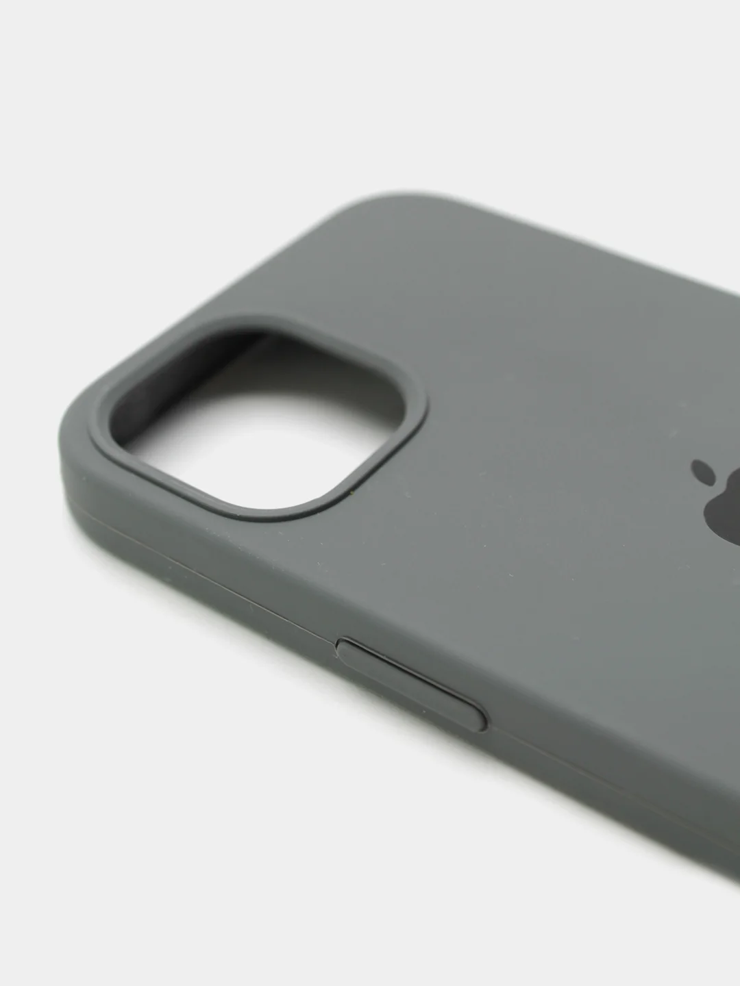 Тёмно-серый чехол Silicone Case для iPhone 13 с закрытым низом