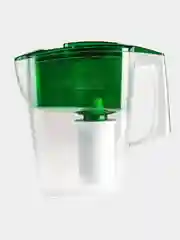 Зеленый фильтр-кувшин для воды