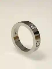 Серебряный кольцо женское со стразами