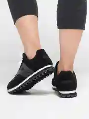 Кроссовки ВВ черные