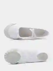 Балетки для танцев и гимнастики детские белые