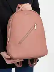 Розовый рюкзак женский