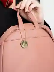 Розовый рюкзак женский
