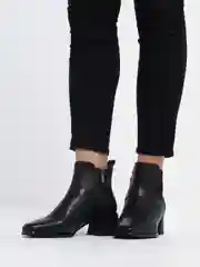 Ботинки женские, Madella