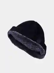 Зимняя шапка утепленная
