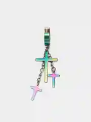 Хаки серьга из стали с цепями и крестами