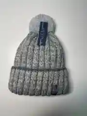 Серый шапка унисекс утепленная на флисе с помпоном
