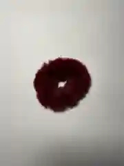 Багровый меховая резинка для волос