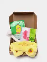 Подарочный набор косметики для женщин новый год