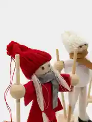 Елочные, новогодние игрушки, пара на лыжах