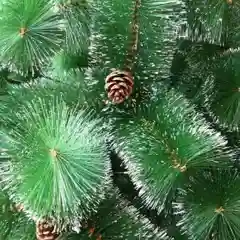Ёлка искусственная с шишками/Сосна с инеем и шишками/Новогодняя елка