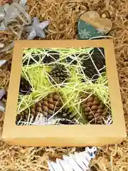 Светло-жёлтый подарочная коробка, бумажный наполнитель
