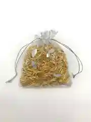 Белый пакет подарочный из органзы (мешочек) на завязках