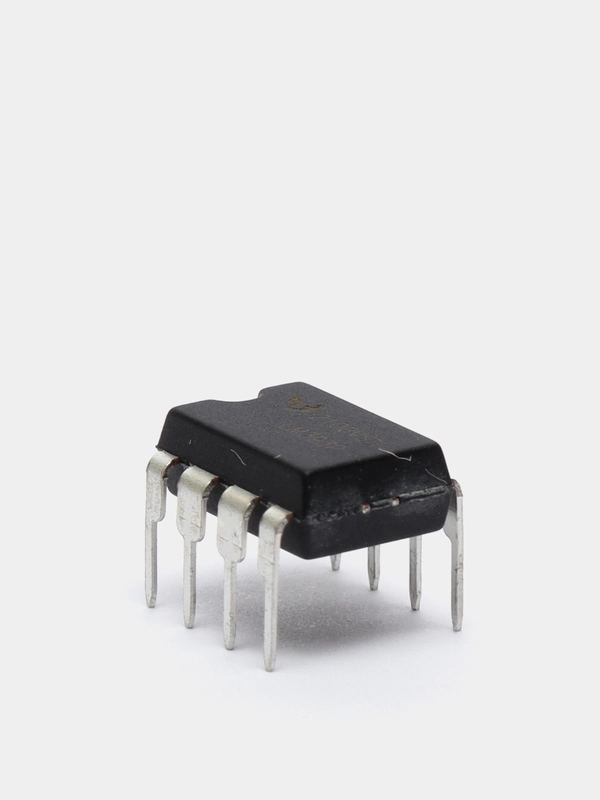 5 штук LM393P Микросхема DIP-8 (К1401СА3А)