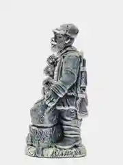 Статуэтка сувенир Охотник 12см