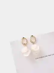 Белый серьги "Total white"