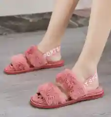 Спортивные домашние тапочки