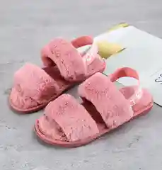 Спортивные домашние тапочки