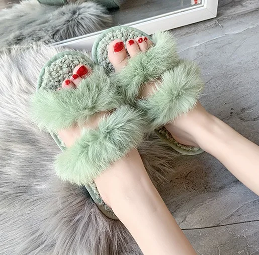 Домашние тапочки с мехом