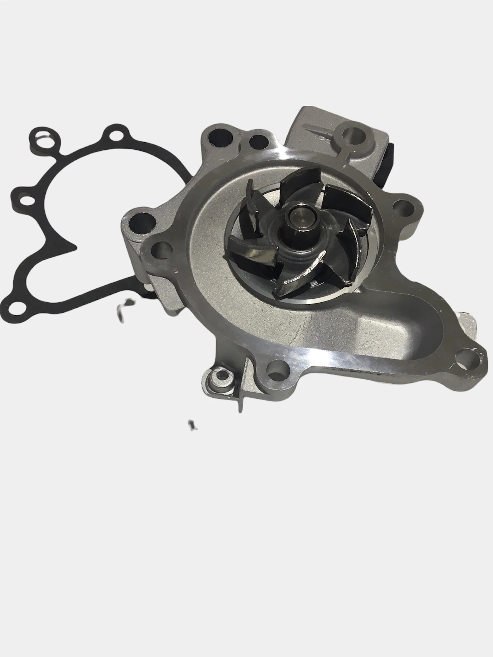 Насос водяной Mazda 626/323 1.8/2.0 16v, помпа + прокладка