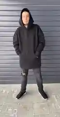 Черный худи с вышивкой ЯПЕРВЫЙ, оверсайз
