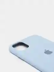 Небесно-голубой силиконовый защитный чехол на iPhone 11