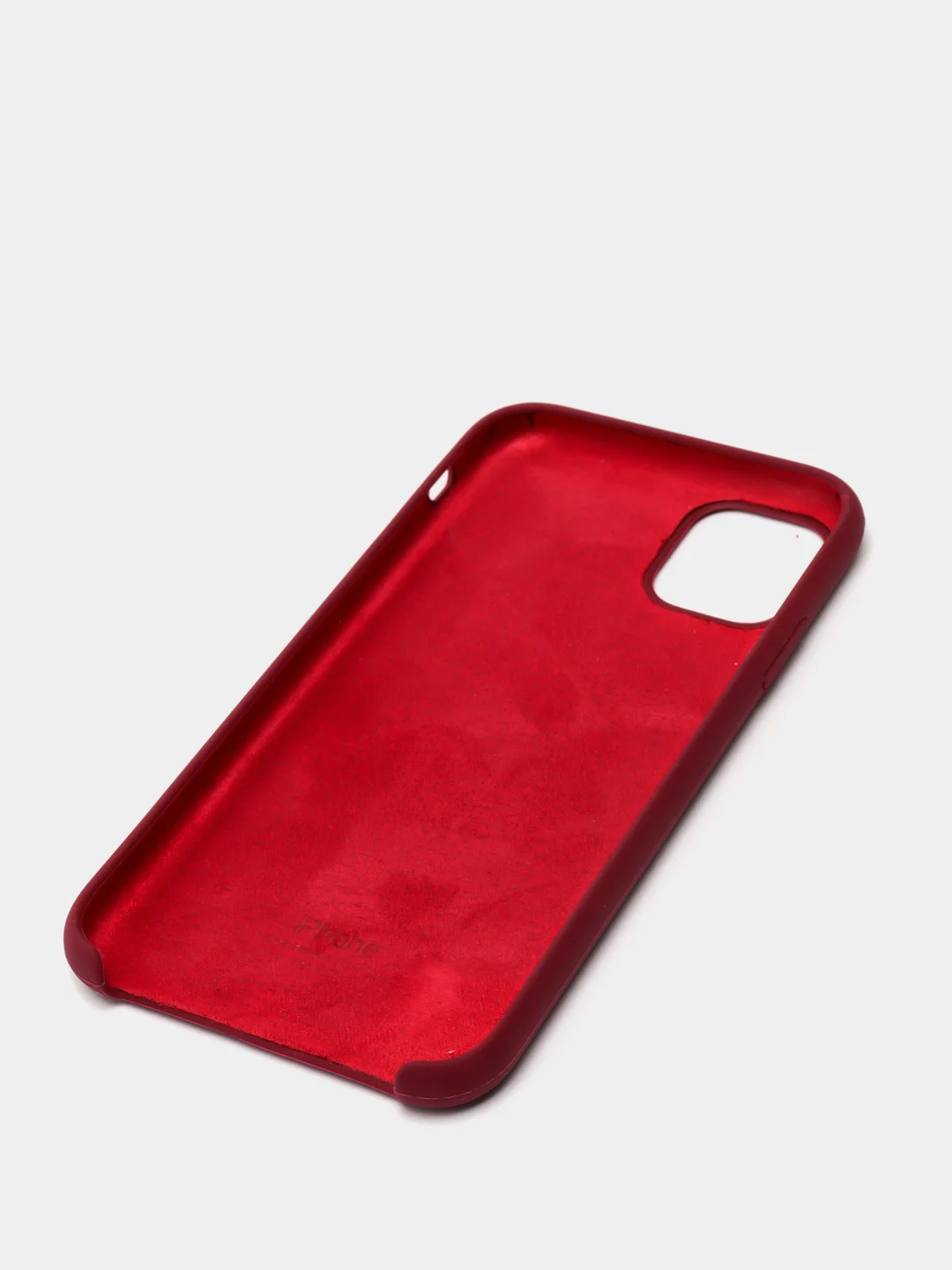 Фиолетовый силиконовый защитный чехол на iPhone 11