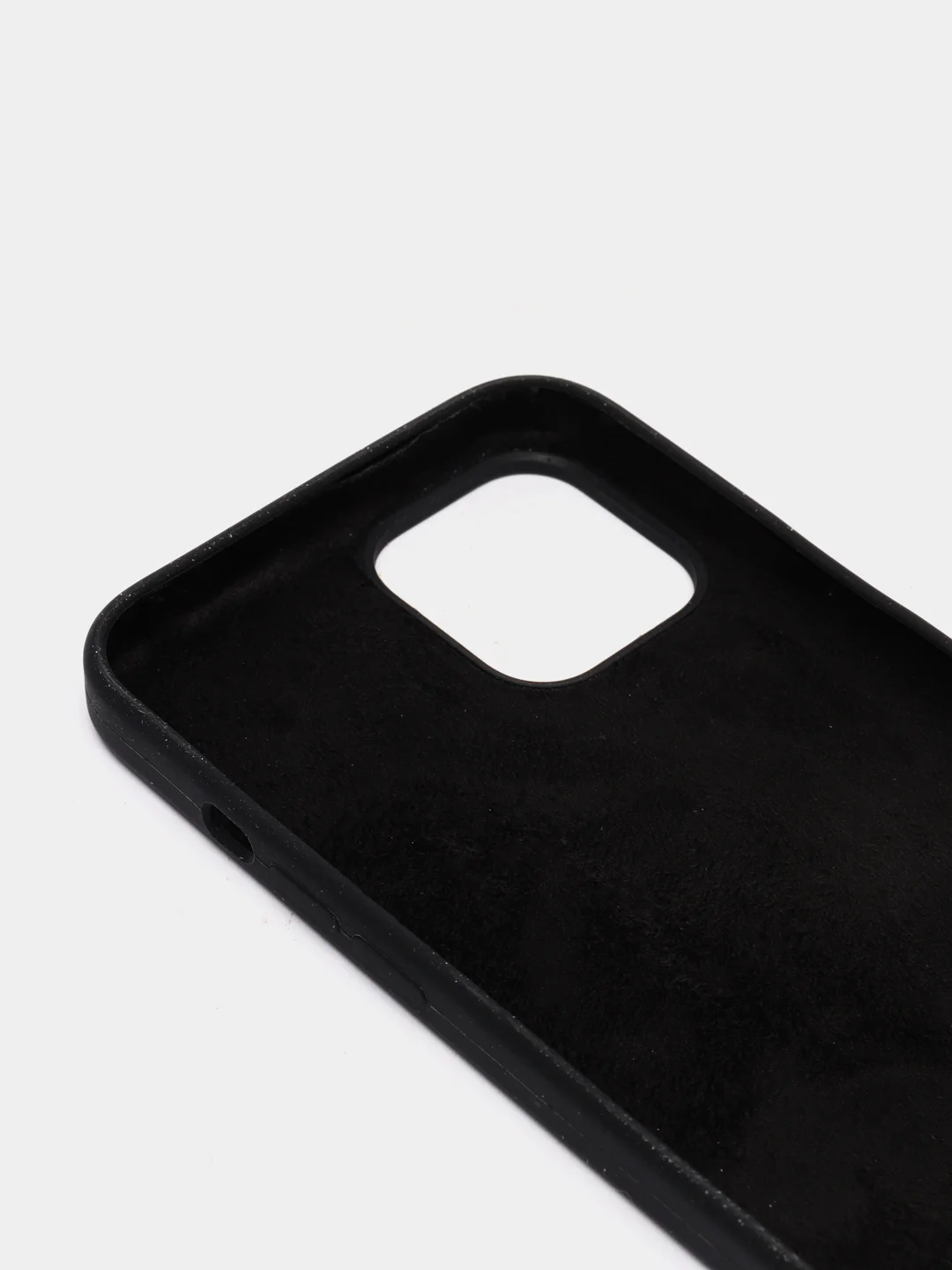 Черный чехол на iPhone 12 Pro Max