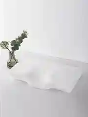 Белый подушка ортопедическая