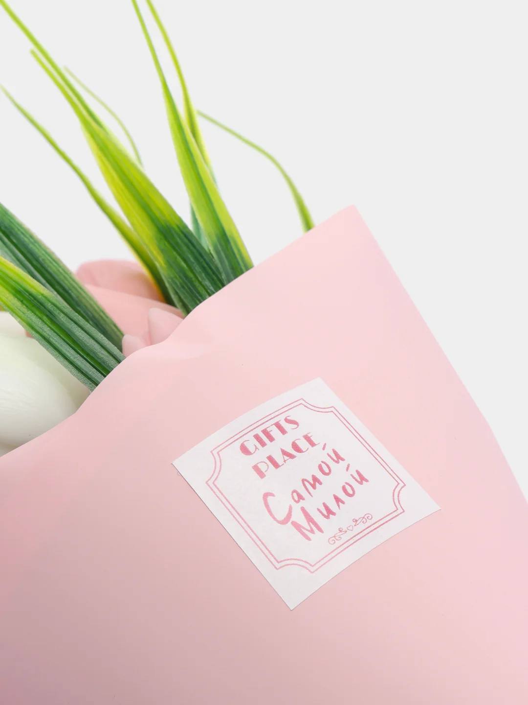 Розовый подарочный мыльный букет тюльпанов Gifts Place сувенирное фигурное мыло ручной работы