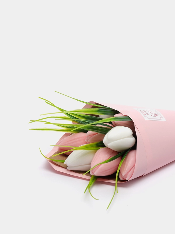 Подарочный мыльный букет тюльпанов Gifts Place сувенирное фигурное мыло ручной работы
